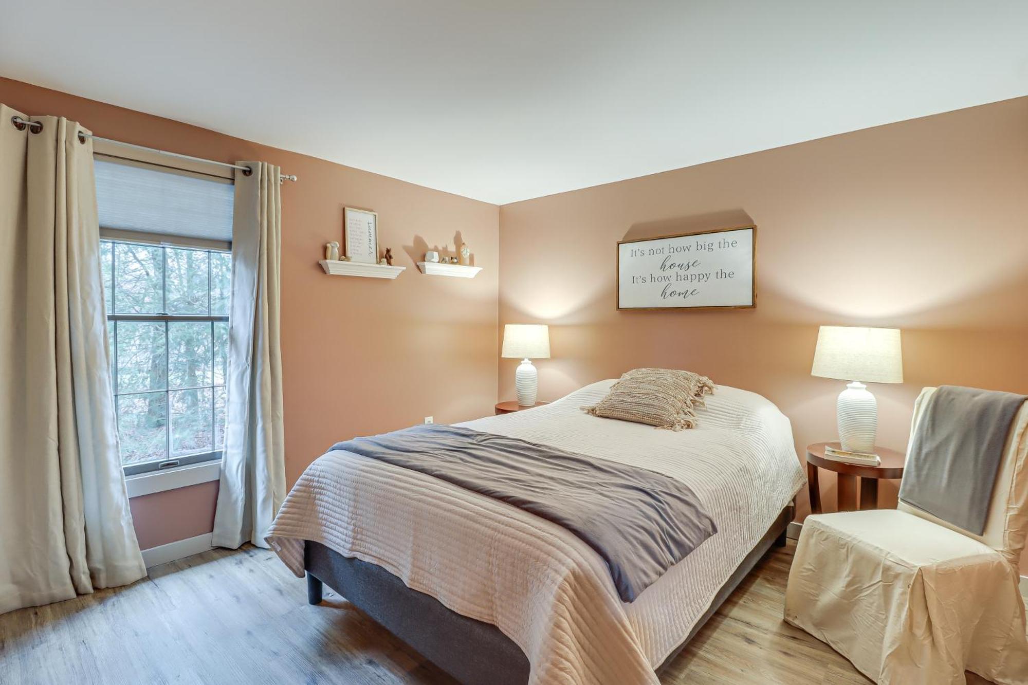Quaint Jim Thorpe Cabin Retreat, Walk To Beach! Exterior photo